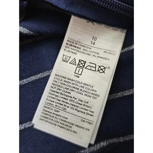 Gap~Woman Size 10~Navy Blue Stripe High Rise Crop Flare Ankle Pants Stretch NWOT - Picture 5 of 12